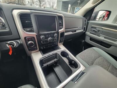 2017 RAM 1500 Big Horn - Photo 14 - Du Quoin, IL 62832