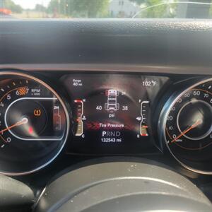 2021 Jeep Wrangler Sport S   - Photo 10 - Du Quoin, IL 62832