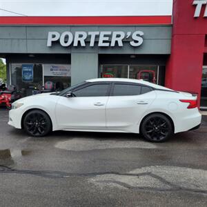 2017 Nissan Maxima 3.5 SR   - Photo 9 - Du Quoin, IL 62832
