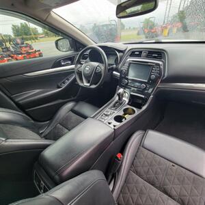 2017 Nissan Maxima 3.5 SR   - Photo 12 - Du Quoin, IL 62832