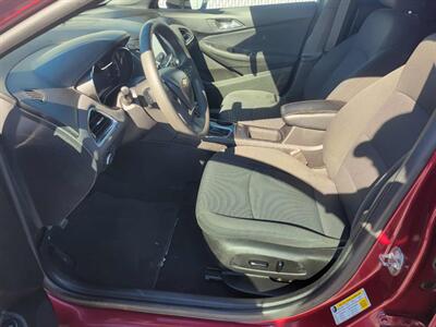 2017 Chevrolet Cruze LT Auto   - Photo 9 - Du Quoin, IL 62832