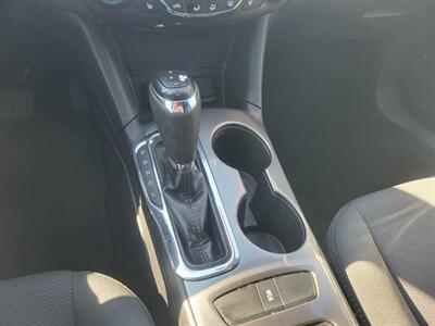 2017 Chevrolet Cruze LT Auto   - Photo 10 - Du Quoin, IL 62832