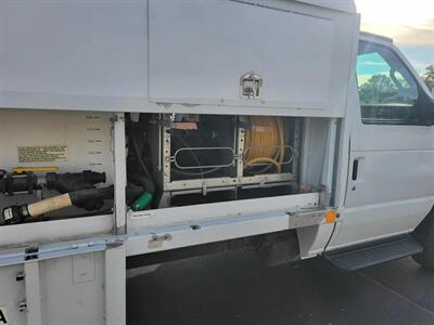 2012 Ford Aerostar E450   - Photo 4 - Du Quoin, IL 62832