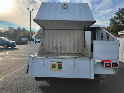 2012 Ford Aerostar E450   - Photo 8 - Du Quoin, IL 62832