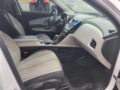 2011 Chevrolet Equinox LS   - Photo 15 - Du Quoin, IL 62832