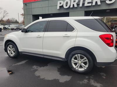2011 Chevrolet Equinox LS   - Photo 9 - Du Quoin, IL 62832