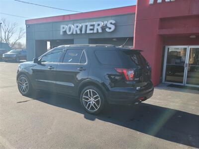 2018 Ford Explorer Sport   - Photo 3 - Du Quoin, IL 62832