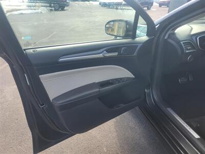 2014 Ford Fusion Titanium   - Photo 12 - Du Quoin, IL 62832