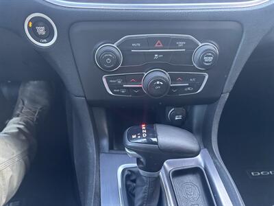 2017 Dodge Charger SE - Photo 13 - Du Quoin, IL 62832