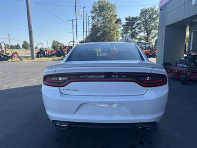 2017 Dodge Charger SE - Photo 5 - Du Quoin, IL 62832