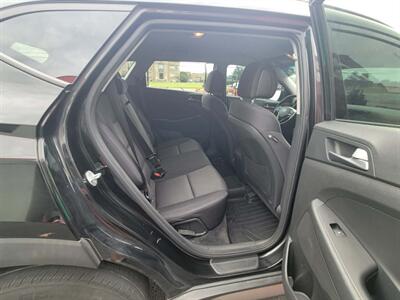 2017 Hyundai TUCSON SE - Photo 14 - Du Quoin, IL 62832