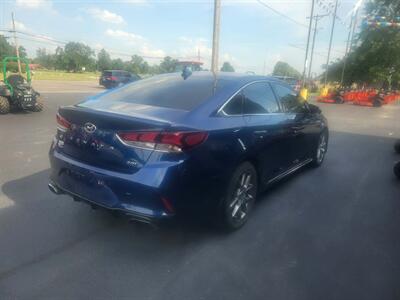 2018 Hyundai SONATA Limited 2.0T - Photo 8 - Du Quoin, IL 62832
