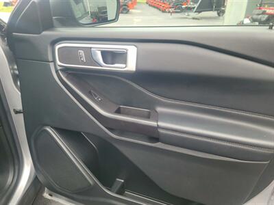 2020 Ford Explorer XLT   - Photo 13 - Du Quoin, IL 62832