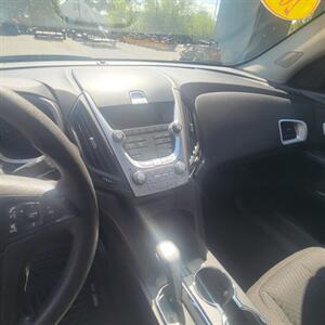 2012 Chevrolet Equinox LS   - Photo 9 - Du Quoin, IL 62832