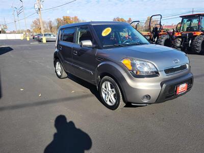 2010 Kia Soul + - Photo 4 - Du Quoin, IL 62832