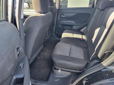 2018 Mitsubishi Outlander ES   - Photo 13 - Du Quoin, IL 62832