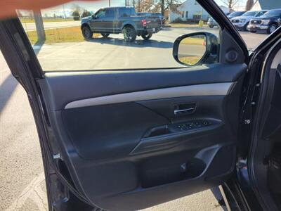 2018 Mitsubishi Outlander ES   - Photo 14 - Du Quoin, IL 62832