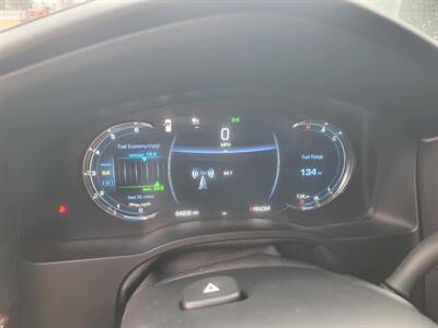 2016 Cadillac Escalade Premium Collection - Photo 9 - Du Quoin, IL 62832