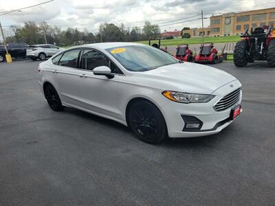 2019 Ford Fusion SE   - Photo 6 - Du Quoin, IL 62832