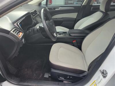 2019 Ford Fusion SE   - Photo 10 - Du Quoin, IL 62832