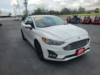 2019 Ford Fusion SE   - Photo 4 - Du Quoin, IL 62832