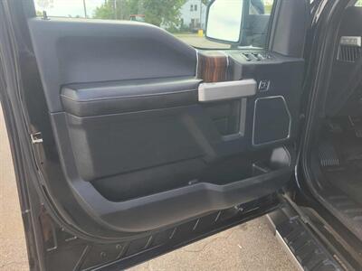 2017 Ford F-150 Lariat   - Photo 11 - Du Quoin, IL 62832