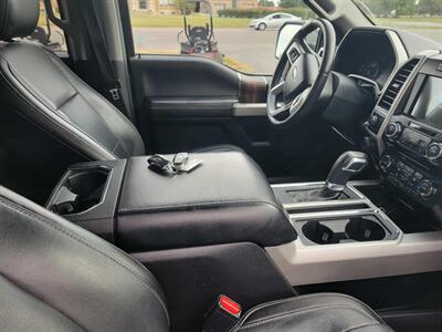 2017 Ford F-150 Lariat   - Photo 18 - Du Quoin, IL 62832