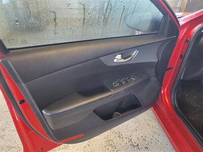 2020 Kia Forte LXS - Photo 12 - Du Quoin, IL 62832