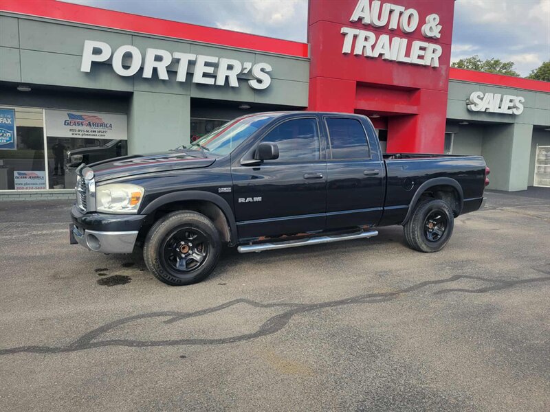 2008 Dodge Ram 1500 Laramie - Photo 1 - Du Quoin, IL 62832