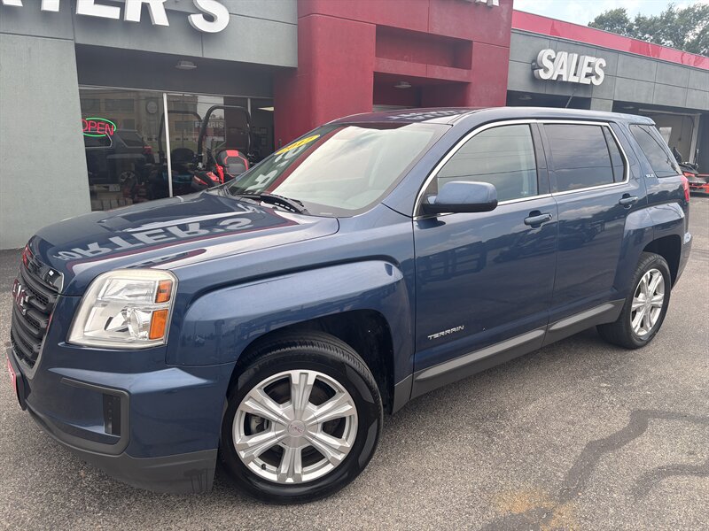2017 GMC Terrain SLE-1 - Photo 1 - Du Quoin, IL 62832