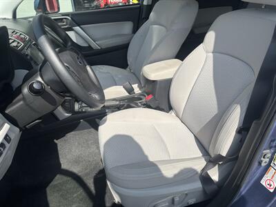 2016 Subaru Forester 2.5i Premium - Photo 10 - Du Quoin, IL 62832