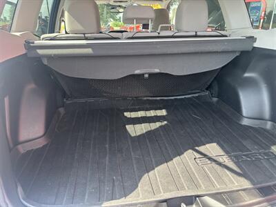 2016 Subaru Forester 2.5i Premium - Photo 14 - Du Quoin, IL 62832