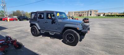 2016 Jeep Wrangler Sport   - Photo 8 - Du Quoin, IL 62832