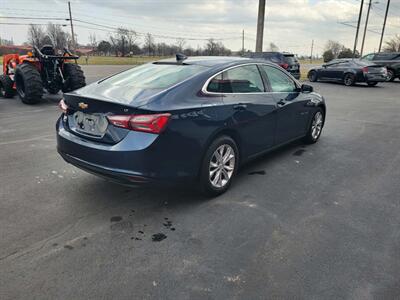 2021 Chevrolet Malibu LT   - Photo 8 - Du Quoin, IL 62832