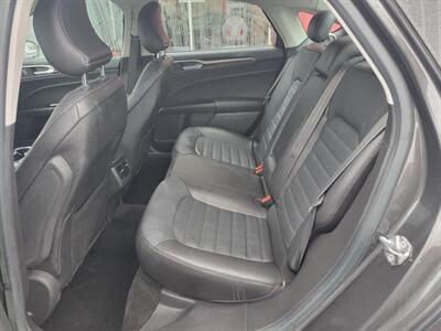 2015 Ford Fusion SE   - Photo 16 - Du Quoin, IL 62832