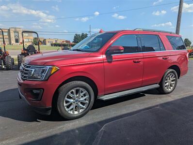 2021 Ford Expedition XLT   - Photo 2 - Du Quoin, IL 62832