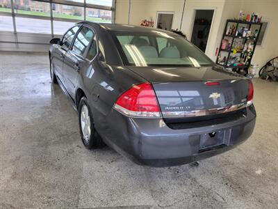 2011 Chevrolet Impala LT Fleet   - Photo 4 - Du Quoin, IL 62832