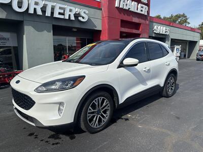 2020 Ford Escape SEL - Photo 1 - Du Quoin, IL 62832