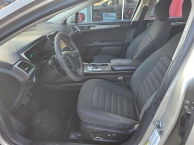 2018 Ford Fusion SE   - Photo 9 - Du Quoin, IL 62832