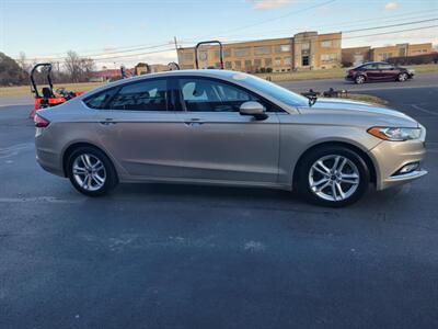 2018 Ford Fusion SE   - Photo 4 - Du Quoin, IL 62832