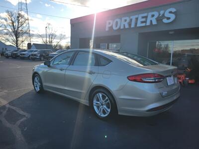 2018 Ford Fusion SE   - Photo 7 - Du Quoin, IL 62832