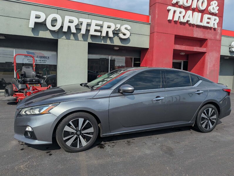 2020 Nissan Altima 2.5 SL   - Photo 1 - Du Quoin, IL 62832