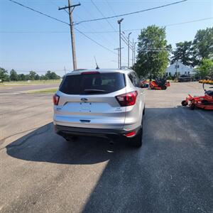 2019 Ford Escape SE   - Photo 6 - Du Quoin, IL 62832