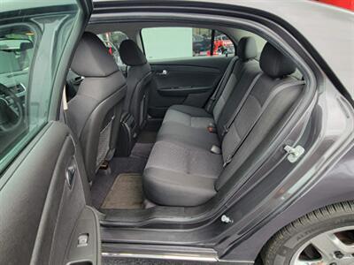 2010 Chevrolet Malibu LT - Photo 11 - Du Quoin, IL 62832