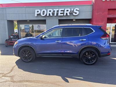 2018 Nissan Rogue SV - Photo 7 - Du Quoin, IL 62832
