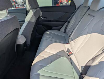 2024 Hyundai ELANTRA Limited   - Photo 19 - Du Quoin, IL 62832