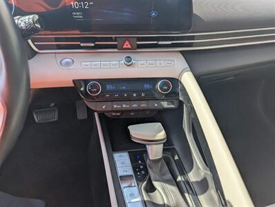 2024 Hyundai ELANTRA Limited   - Photo 12 - Du Quoin, IL 62832