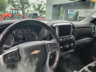 2022 Chevrolet Silverado 1500 Limited LT - Photo 7 - Du Quoin, IL 62832
