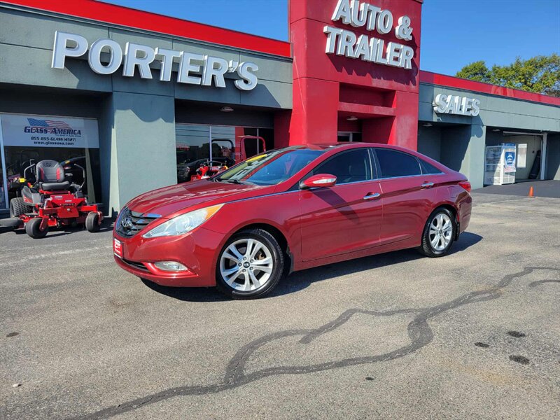 2013 Hyundai SONATA Limited - Photo 1 - Du Quoin, IL 62832