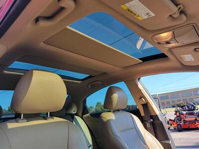 2013 Hyundai SONATA Limited   - Photo 15 - Du Quoin, IL 62832